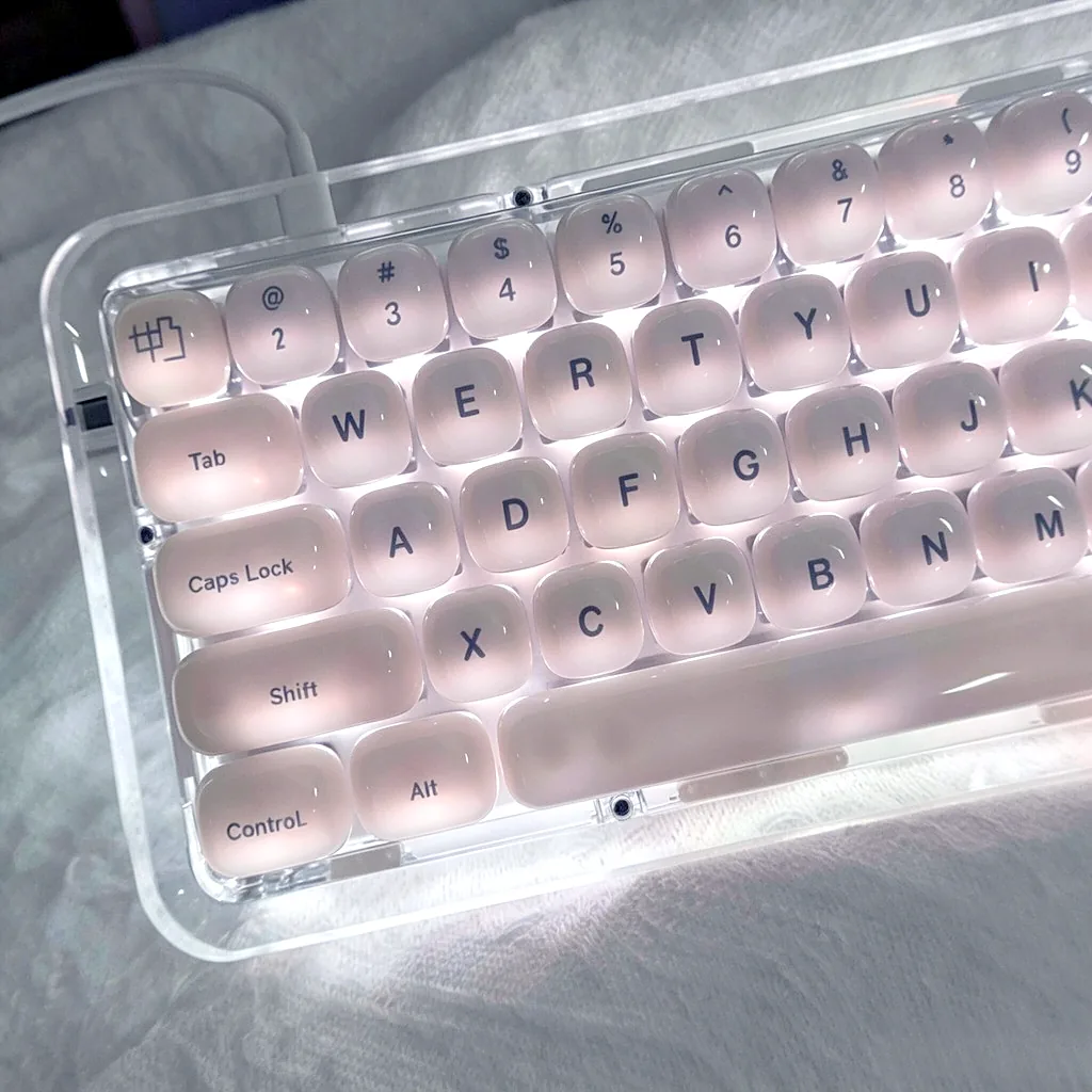 Soy Milk Bun Shape MOG Profile Keycap Set — PBT