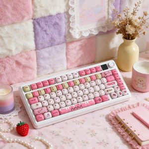 Strawberry Bear MOG Profile Keycap Set — PBT